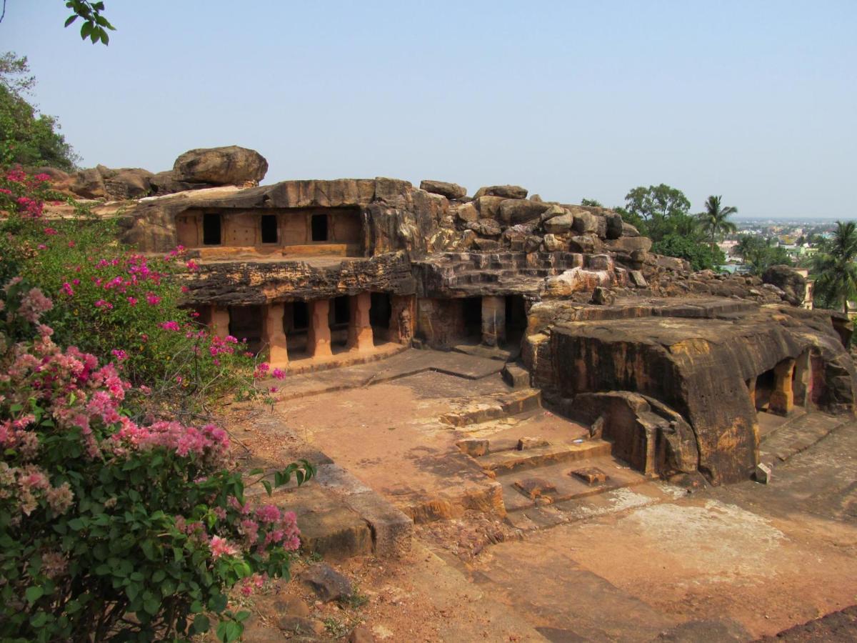 Spot On 75229 Khandai Palace 2 Chandaka Esterno foto